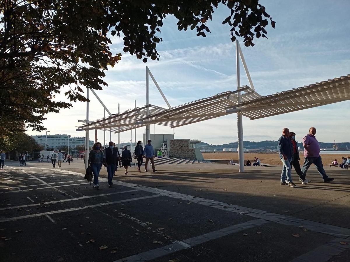 Poniente Beach Gijón Exteriér fotografie