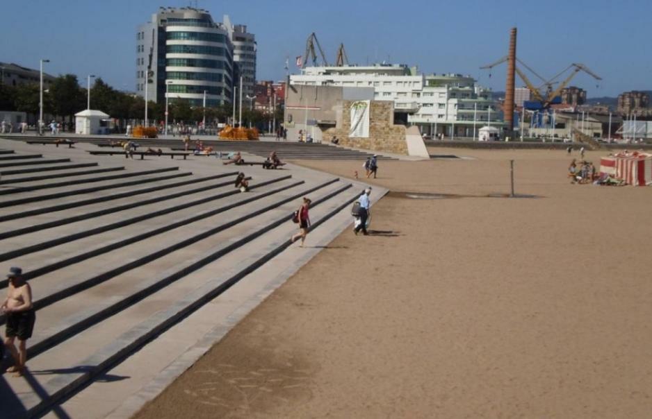 Poniente Beach Gijón Exteriér fotografie